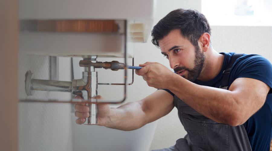 Faucet aerator cleaning/replacement in Petersburg, KY